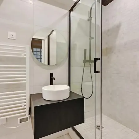 Charming For 4 People - Le Marais Appartamento *
