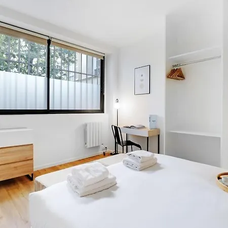 Charming For 4 People - Le Marais Appartamento